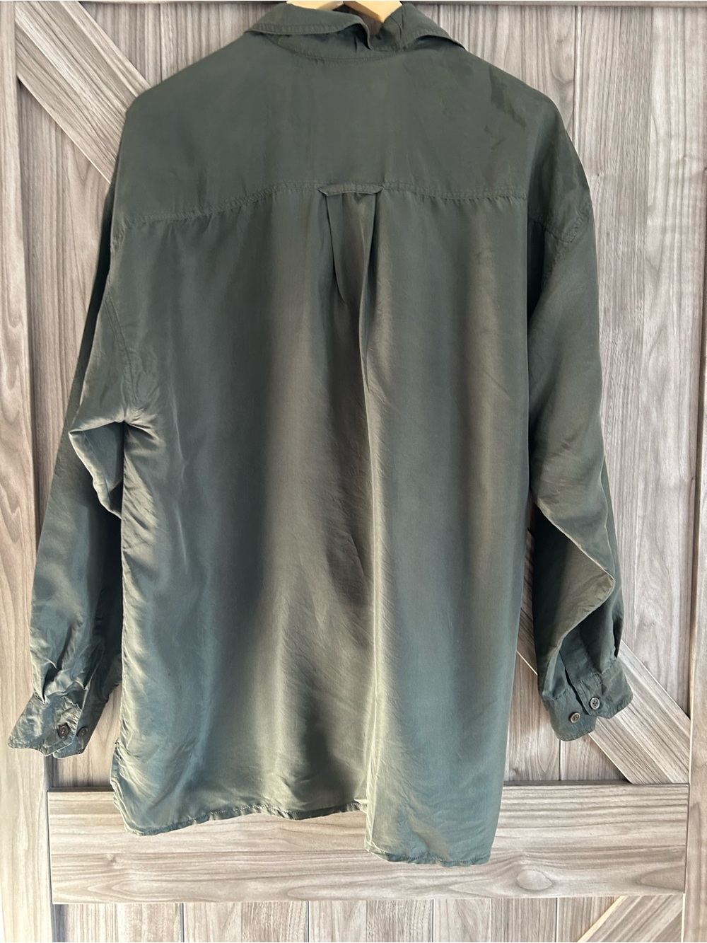 Vintage Silk button down Green 90s Oversized Boxy Canary collection - Picture 3 of 8